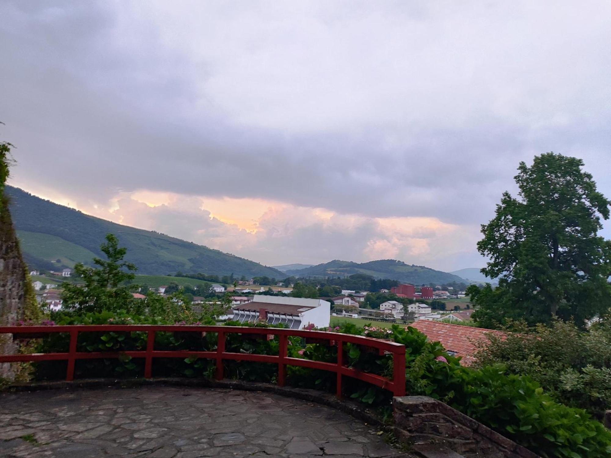 L'Auberge Du Pelerin - St Jean Pied De Port Saint-Jean-Pied-de-Port Ngoại thất bức ảnh